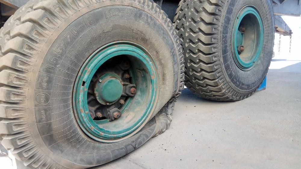 Law firm investigating tire defects and blowouts for injury claims.