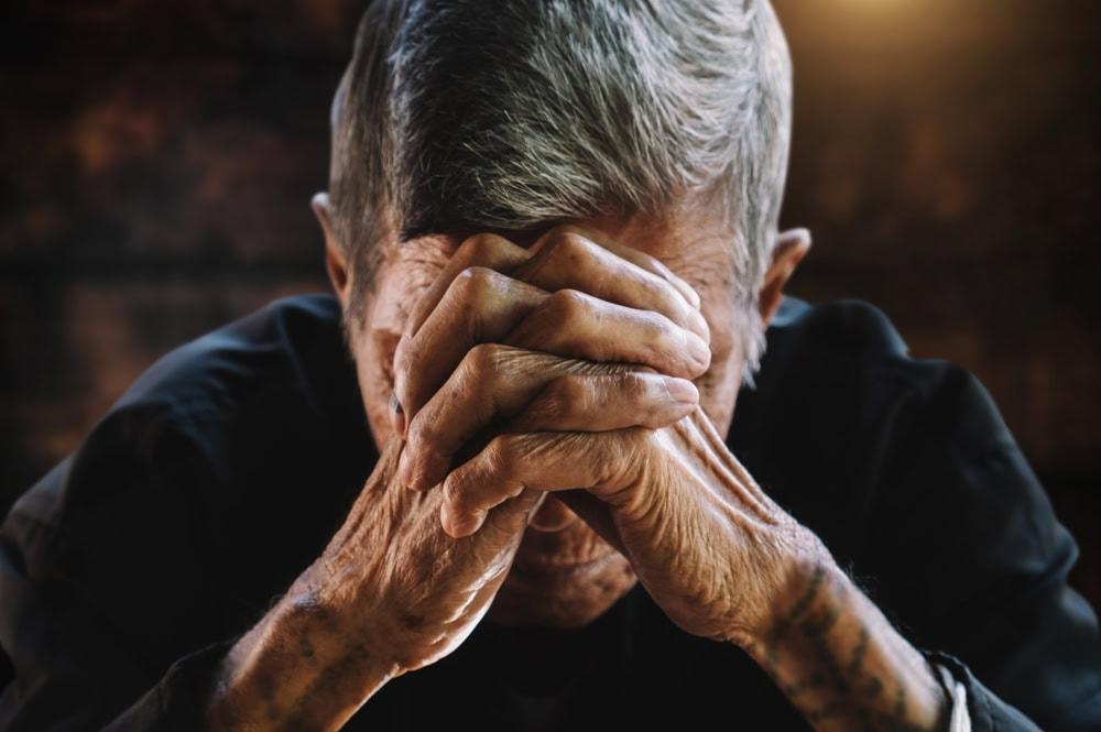 Elder abuse lawyer in Chicago offering legal advice to family members