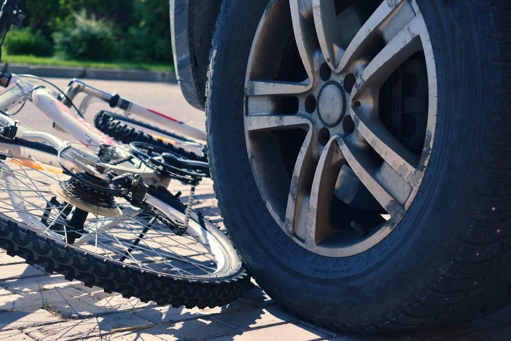 A Chicago lawyer assisting a cyclist injured in a rear-end bicycle accident.