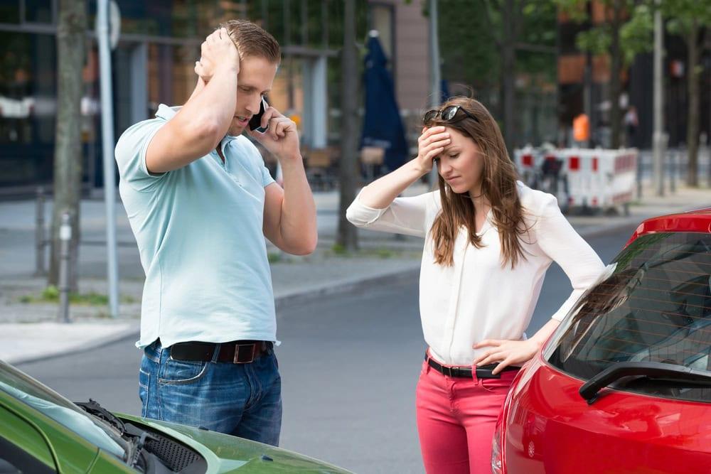 Chicago car accident lawyer explaining what to do after a car crash for an insurance claim