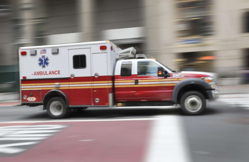 Chicago ambulance accident lawyer helping victims of emergency vehicle crashes.