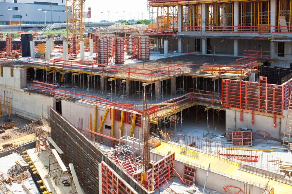 Rockford construction accident lawyer helping injured construction workers file claims.