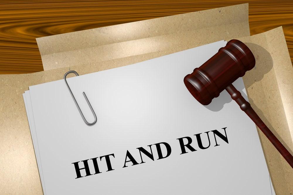 Rockford hit-and-run accident lawyer assisting car accident victims in filing claims.