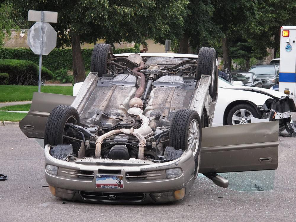 Chicago rollover accident lawyer explaining crash statistics for motor vehicle collisions