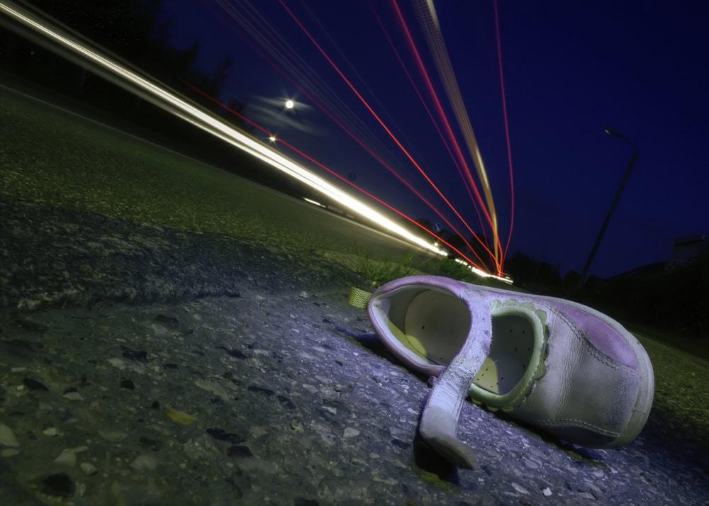 Chicago lawyer handling personal injury claims from nighttime car accidents and fatal crashes.