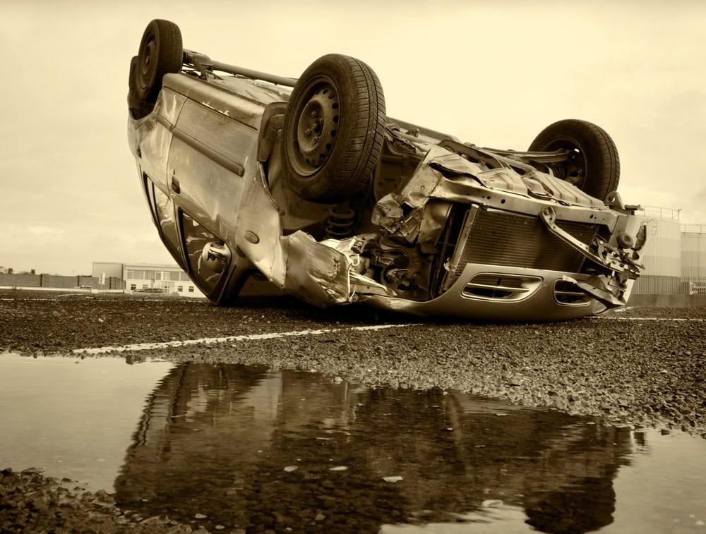 Experienced Rockford lawyer handling rollover accident cases.