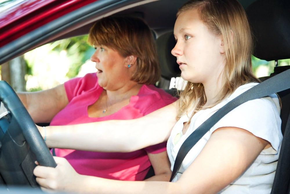 Chicago lawyer helping after car accidents involving teen drivers and injuries