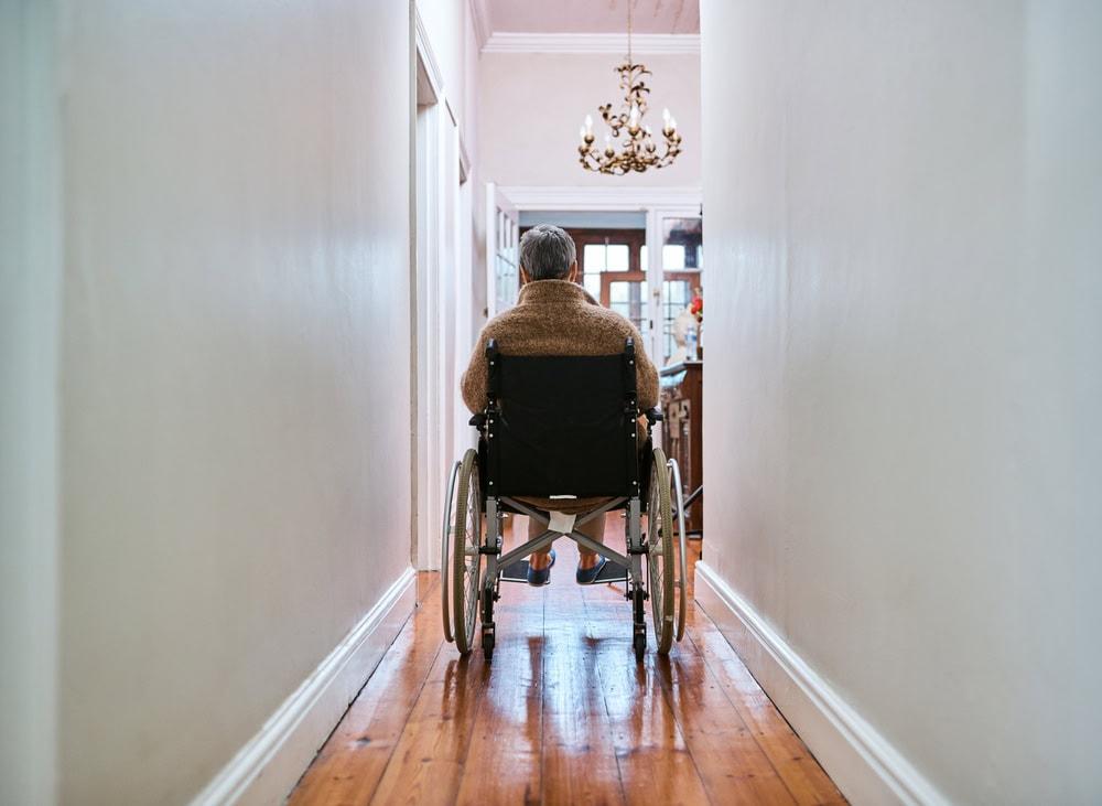 Elgin lawyer investigating worst nursing homes for neglect and abuse cases