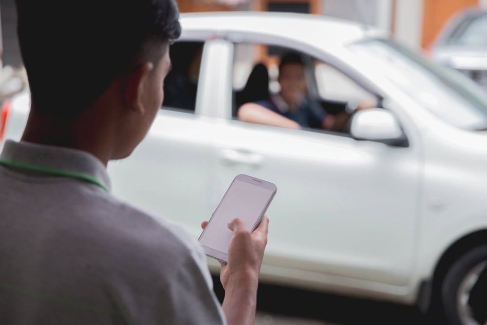 Waukegan Lyft crash attorney assisting accident victims with insurance claims and settlements.